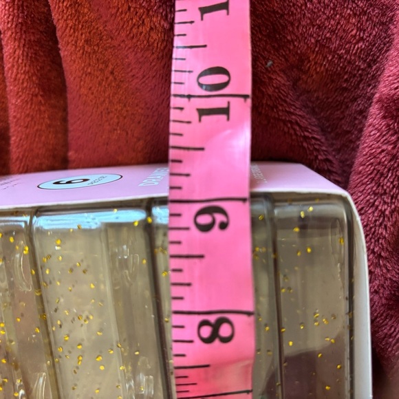 Juicy Couture Gold Makeup Organizer with Sleek Design - Picture 10 of 12